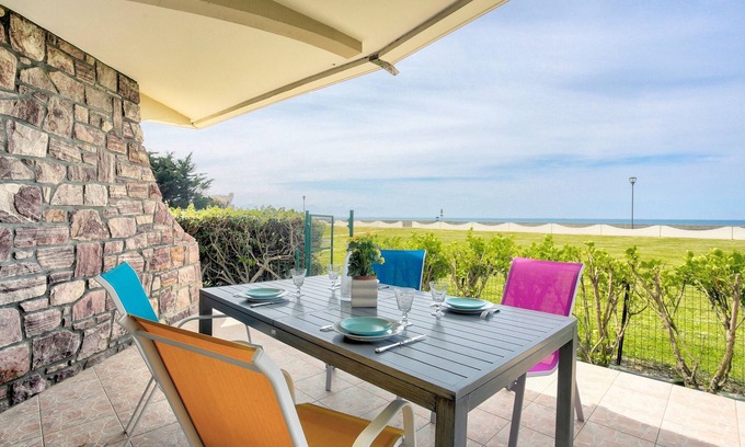 Erquy Apartment | Oceanfront Bliss at La Coquille - Guest Rated 10/10