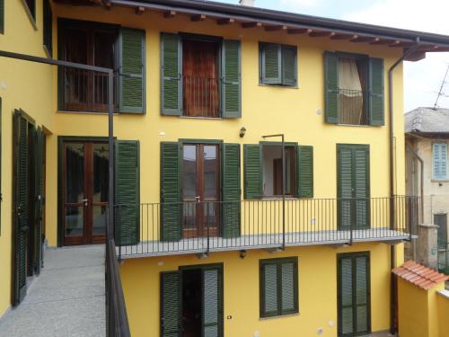 Fagnano Olona Bed & Breakfast | Charming La Corte B&B: Guest Rated 9.2 with Restaurant & More