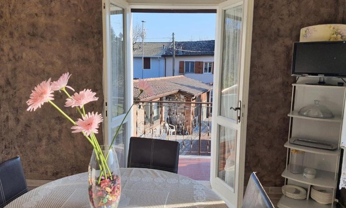 Lonato del Garda Apartment | Discover La Corte delle Fate: Pet-Friendly with Breakfast