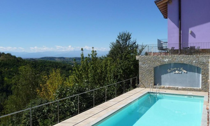 Cerretto Langhe Apartment | Relax at La Corte di Langa with Pool & Pet-Friendly Stay