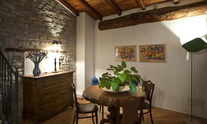 Varzi Bed & Breakfast | Pet-Friendly Retreat at La Corte Di Nando - Rated 9/10!