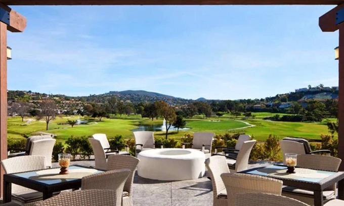 Carlsbad Resort | Stylish La Costa Renovated Condo with Pool & Kitchen