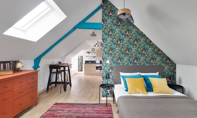 Lanvallay Apartment | Highly Rated LA COTISSOISE Studio with Garden near Dinan