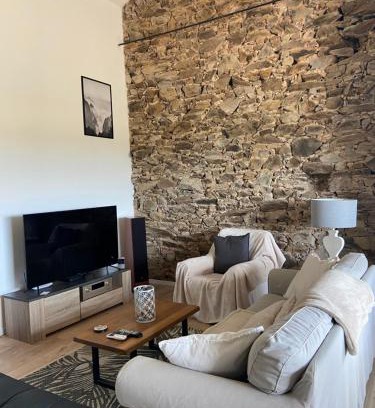 Sainte-Gemme House | Contemporary Retreat at La Crécerelle with Scenic Views