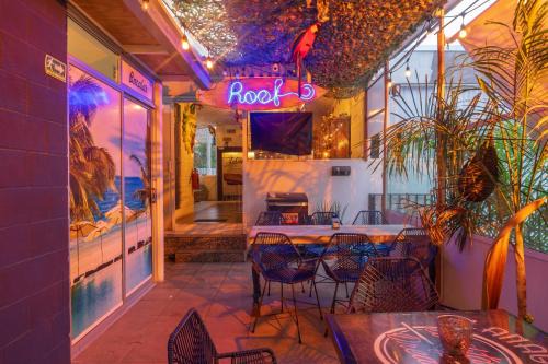 Puebla Hostel | Budget-Friendly La Créme de la Créme Hostel with Kitchen