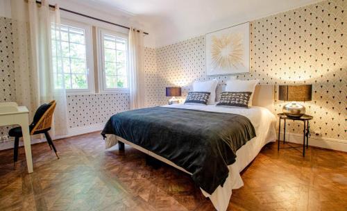Montieramey House | La demeure du lac d'orient