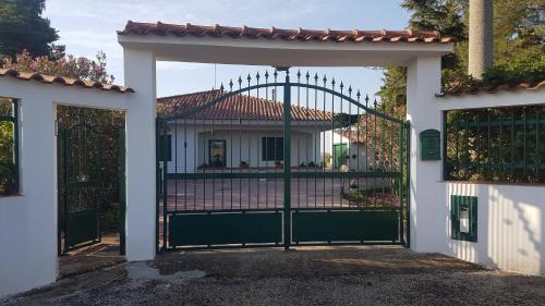 Ragusa House | Discover La Dimora di Nonno Nuccio: Family-Friendly Retreat