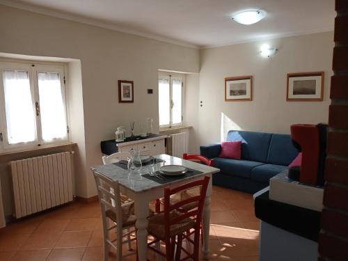 Pratovecchio Apartment | Discover Family-Friendly Comfort at La dimora di zia Maria