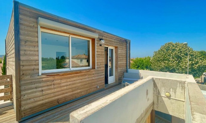 Villeneuve-les-Maguelone Apartment | Discover La Dolce Vita: Family-Friendly Stay Near Montpellier