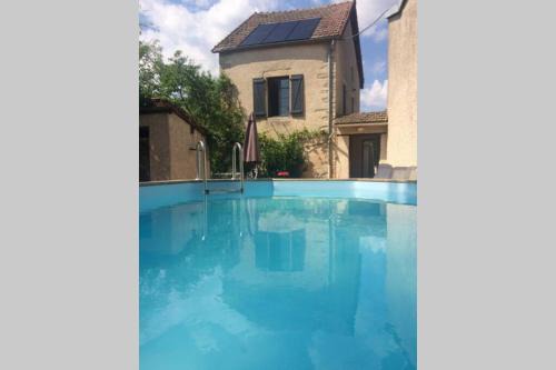 Magny-les-Villers Apartment | Discover La Dolce Vita des Hautes Côtes with Ocean Views