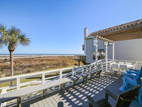 Pointe San Luis House | Discover Oceanfront Bliss at La Dolce Vita Pointe San Luis