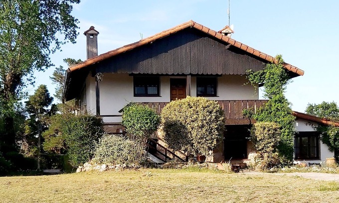 Villa Berna Hotel | La Domanda