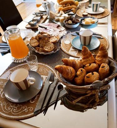 Montirat Bed & Breakfast | Oceanfront Escape at La Douce Parenthèse - Guest Rated 9.3