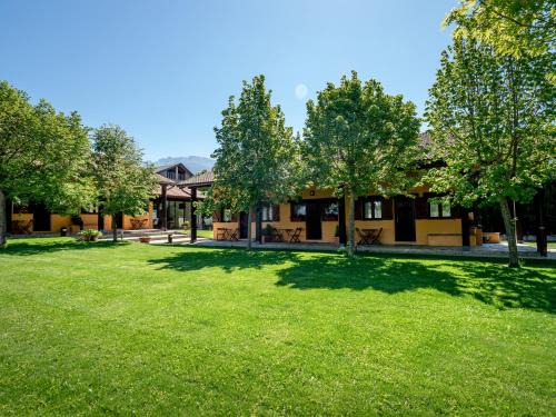 Campo House | Discover La Estibialla: Pet-Friendly Getaway with Spa Access