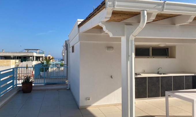 Santa Maria di Leuca Apartment | Oceanfront Escape: La Fanciulla Rooftop Apartment