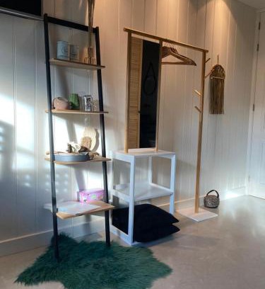 Venhuizen Bed & Breakfast | Charming La Fattoria Bed & Breakfast: Family-Friendly Stay