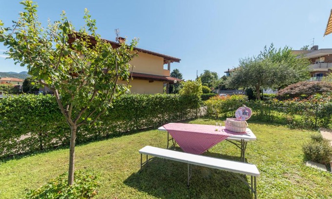 Feriolo Apartment | Relaxing La Feriolina: Lakefront Apartment with Garden