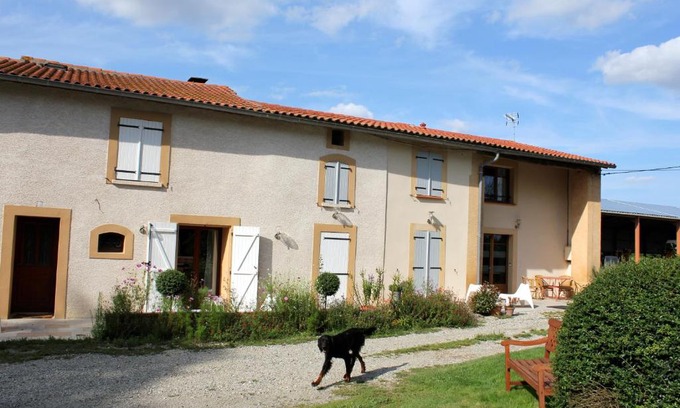 Mazeres Bed & Breakfast | Pet-Friendly Retreat at La Ferme de Bellune - Rated 9/10
