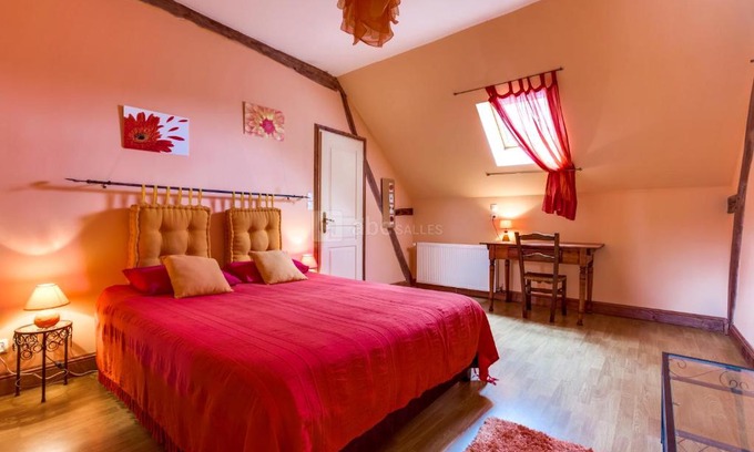 Avaray Bed & Breakfast | Discover La Ferme de l'Isle: Family-Friendly Retreat