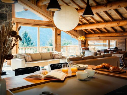 Saint-Jean-de-Sixt Ski Chalet | Discover La Ferme de Mila: 4-Star Retreat with Pool & Hot Tub