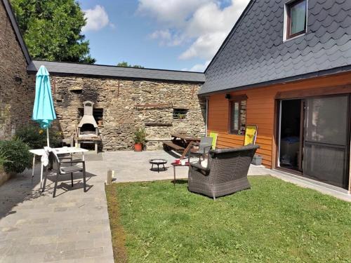 Paliseul House | Cozy Retreat at La Ferme Oubliée - Pet & Child Friendly Stay