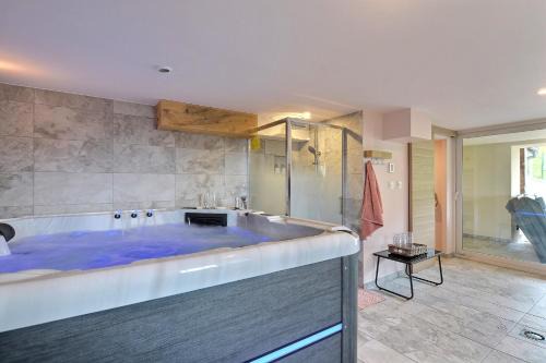 Geishouse House | Relax at La Fermette des Vallons with Jacuzzi & Pool Access