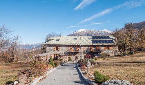 Baratier House | Oceanfront Retreat at La Fernande - Guest Rated 9.2/10