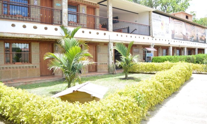 Sutamarchan Hotel | Relaxing Retreat at La Foguera Sutamarchán with Pool & Dining