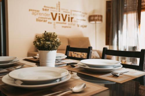 Guadix Apartment | Pet-Friendly Retreat at La Fonda del Arco - Rated 9.5/10