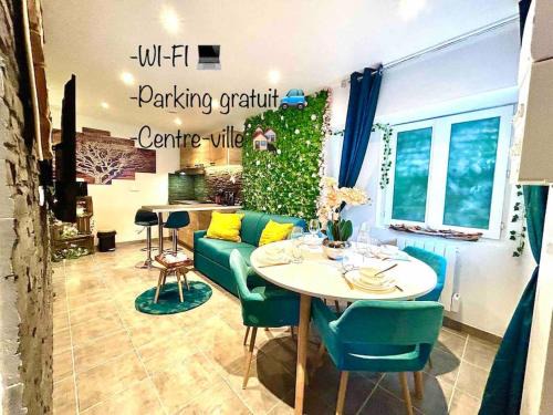 Pont-sur-Yonne Apartment | Discover La Forêt Enchantée: Central Location & Pet Friendly