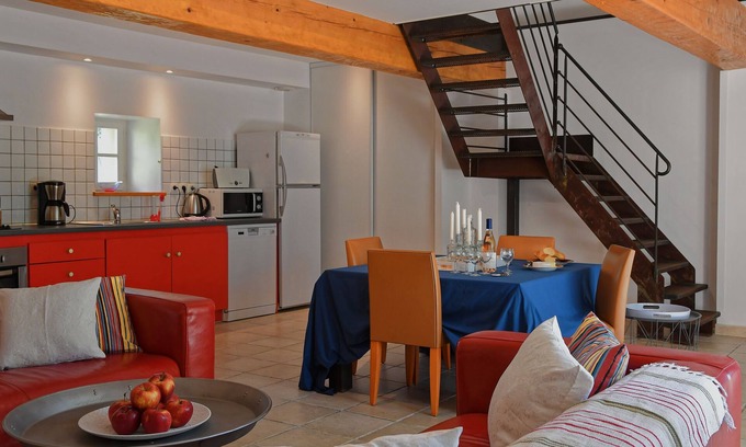 Conques-sur-Orbiel Cottage | Experience La Forge at Domaine de Curé with Inviting Pool