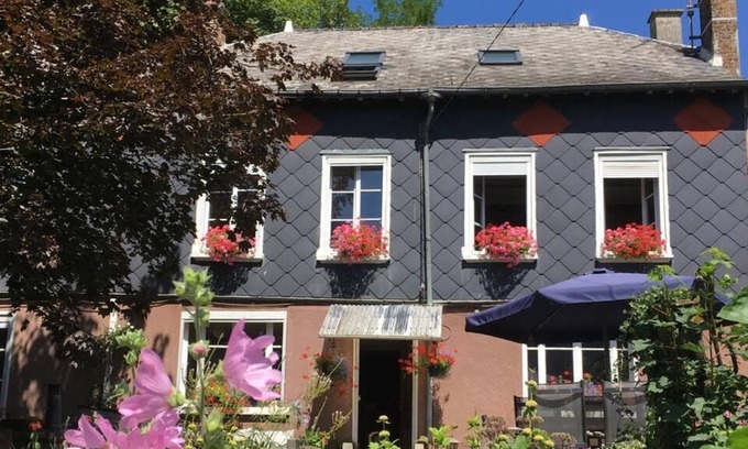 Signy-lAbbaye Bed & Breakfast | La Fosse Bleue Chambre Sanglier