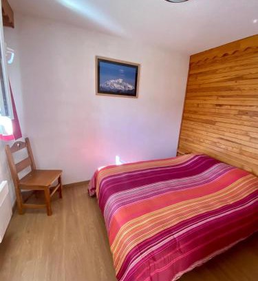 Allos Apartment | Charming La Foux: 2-Room Haven with Pool Access