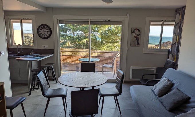 La Franqui Apartment | Seaside Retreat: La Franqui Apartment with Ocean View