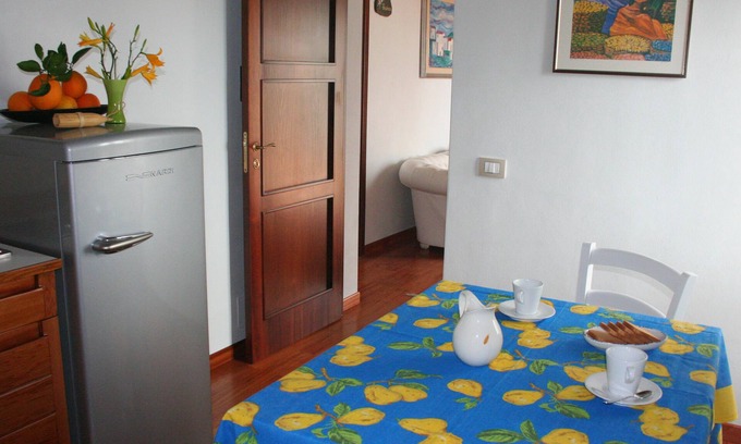 Syracuse House | La Frescura - Cozy Apartment with Scenic Views and Pool