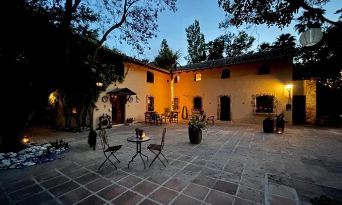Alhaurin el Grande Bed & Breakfast | Pet-Friendly La Fuente Oase B&B with Great Amenities