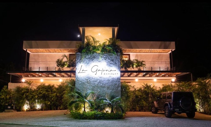Mario Villanueva Madrid Hotel | Discover La Galuna Bacalar: Oceanfront Escape with Pool