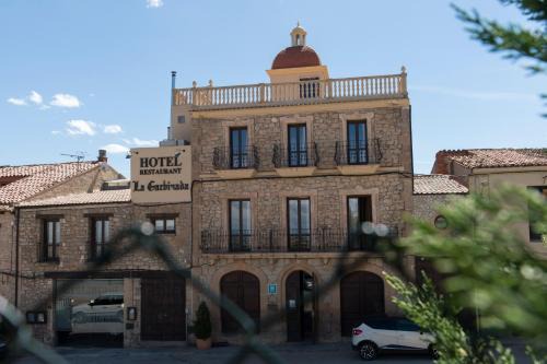 Granyena de Les Garrigues Hotel | Cozy Retreat at La Garbinada Hotel with Pet-Friendly Amenities