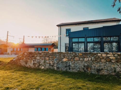 Soyons Hotel | Family-Friendly Getaway at La Gare Soyons - Rated 9.1/10