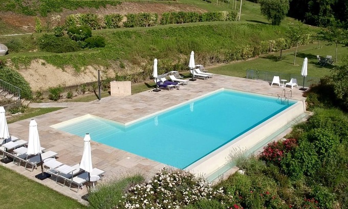 Barchi House | Experience Country-Style Charm at La Giravolta Villa