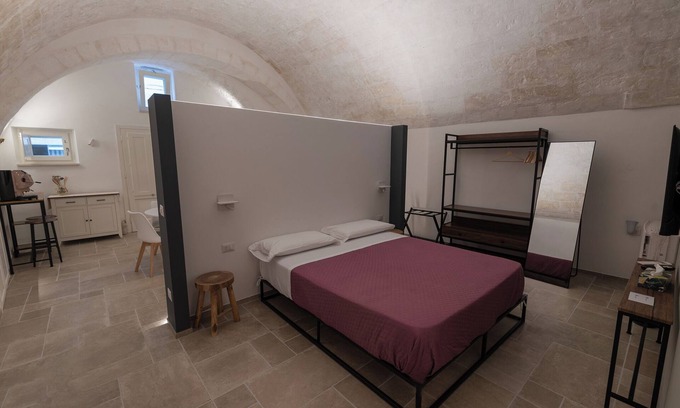 Sasso Caveoso House | La Goccia Suite - Studio House, Sleeps 4