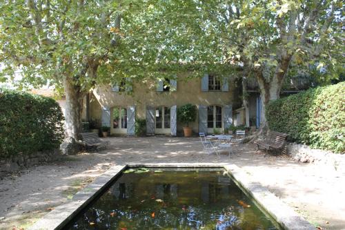 Grand Sud Bed & Breakfast | Discover La Gracette: Highly Rated & Budget-Friendly Stay