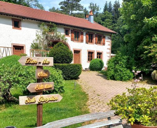 La Chapelle-devant-Bruyeres House | Discover La Grande Ferme: Pet-Friendly Retreat with Hot Tub