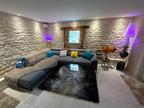 Arnon Boischaut Cher House | Family-Friendly Retreat at La Grange - Guest Rated 9/10