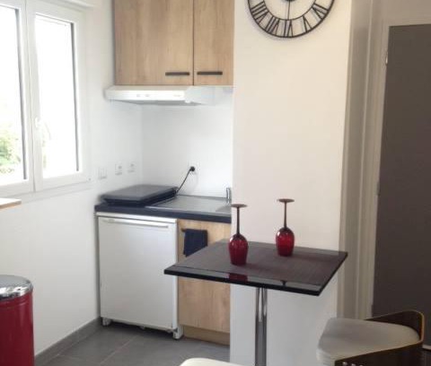 Boves Apartment | Inviting La Grange de Boves: Family-Friendly Stay Awaits