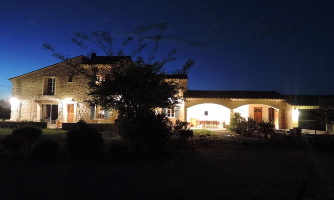Beaumes-de-Venise Villa | Experience LA GRANGE Mas Provencal: 4BR, Oceanfront Oasis