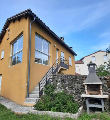 Sauclieres House | Pet-Friendly Retreat at LA GRAVE - Rated 9.5/10 by Guests