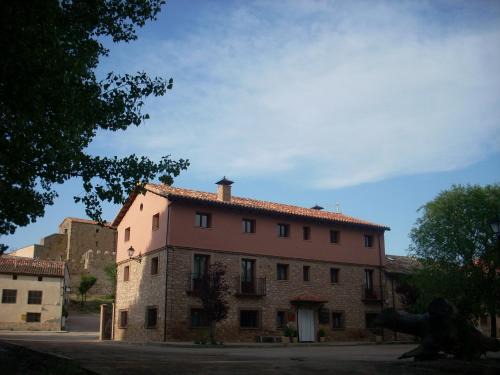 Castilnuevo Apartment | Pet-Friendly Retreat at La Insula de Castilnuevo, 8.8/10