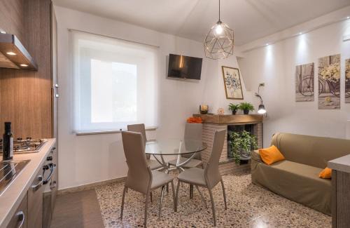 Isola del Gran Sasso dʼItalia House | Family-Friendly Retreat at La Casa dei Nonni - 9.8 Rated