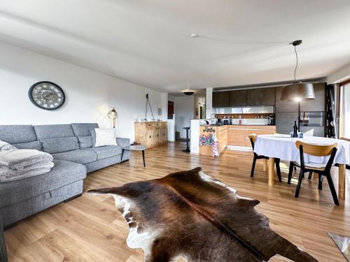 Lens Apartment | Pet-Friendly Retreat at La Jacinthe de Crans - 9.3 Rated